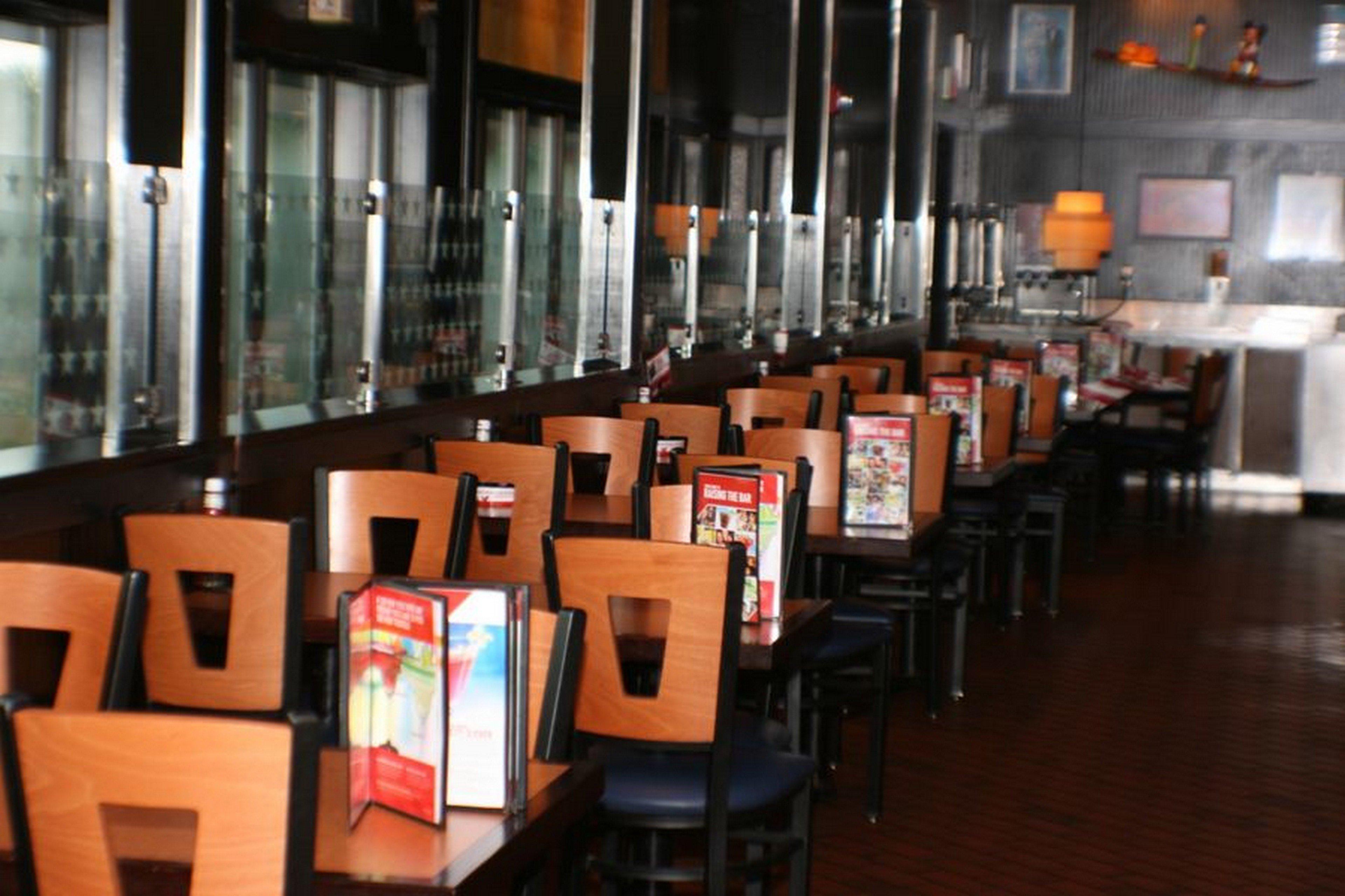 & Across From Universal By Ihg Station touristique Orlando